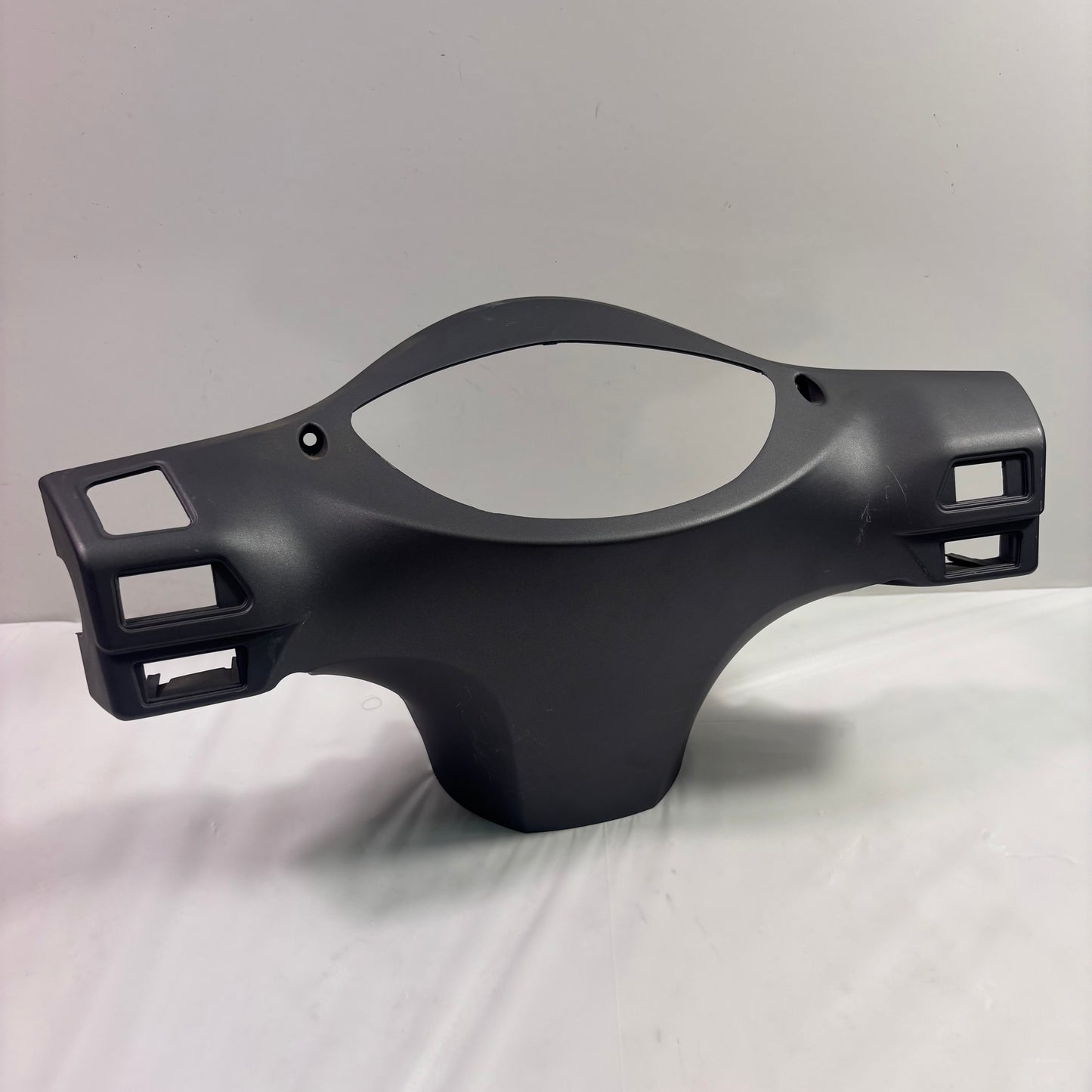 OEM Lance Havana 50/125/150/200i Scooter Headset Dash Panel Rear, Matte Gray