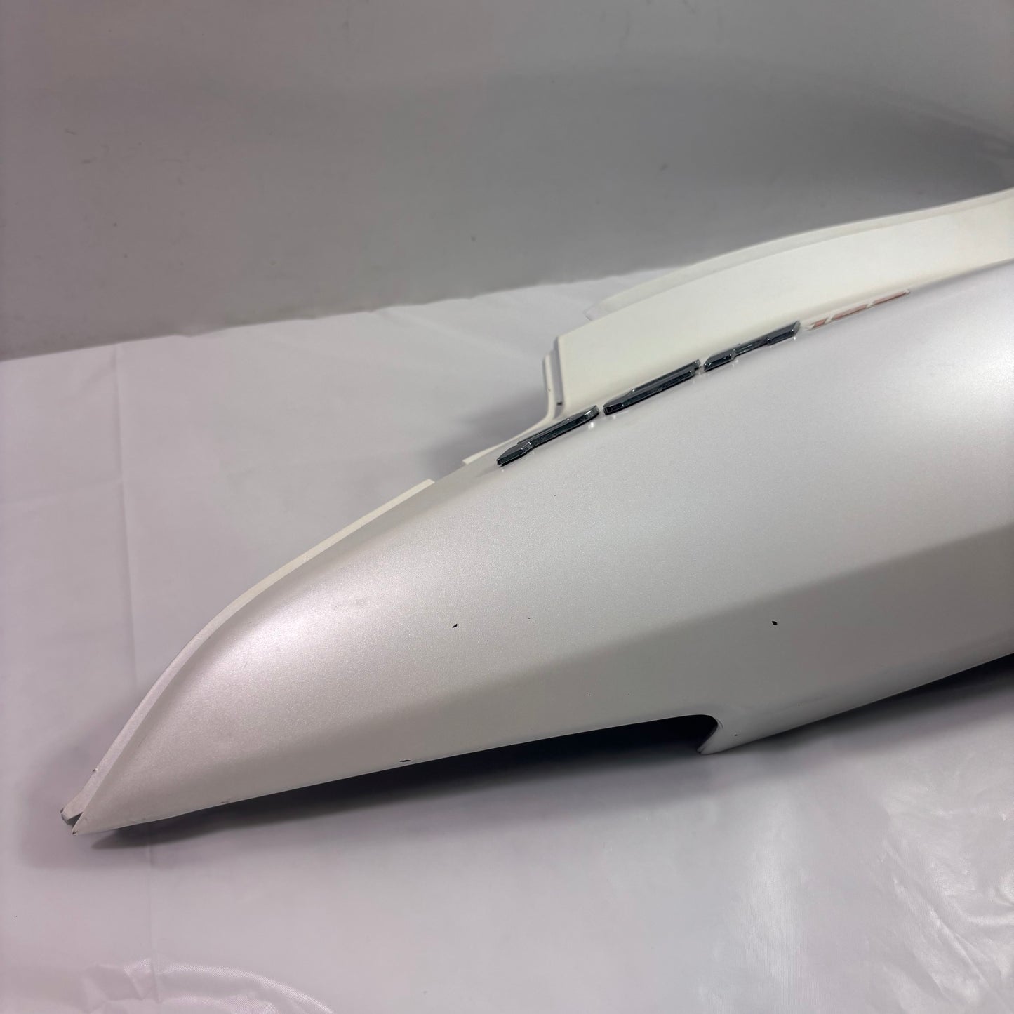 OEM Lance PCH 125 Scooter RH Body Cover Right Panel, White 83500-AAA-000