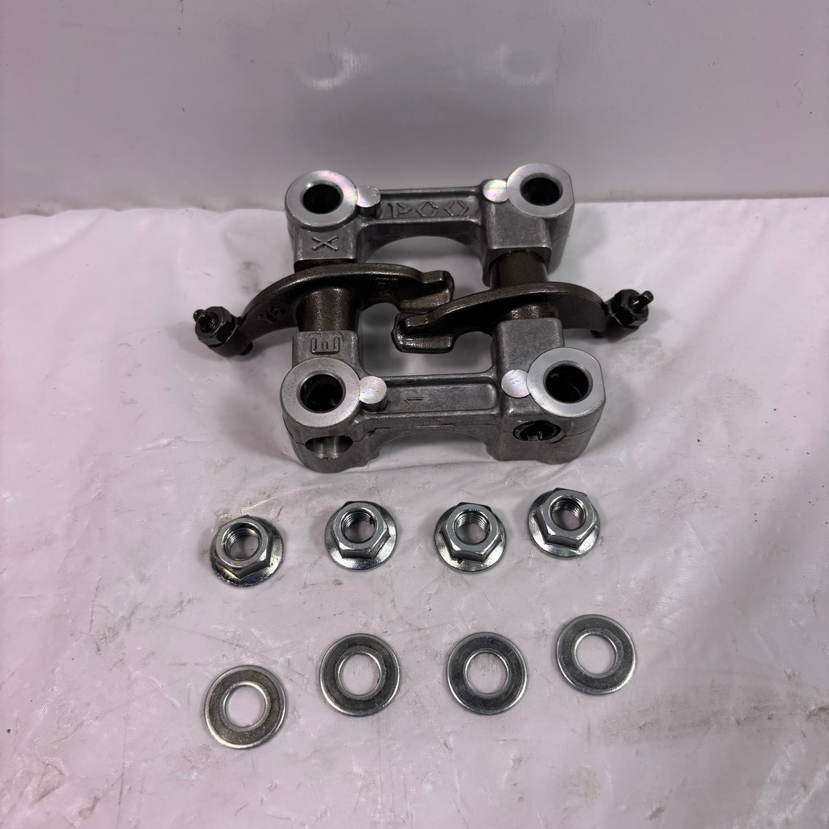 Genuine Buddy Scooter Camshaft Holder, Valve Rocker Arms for Cyl Head Original