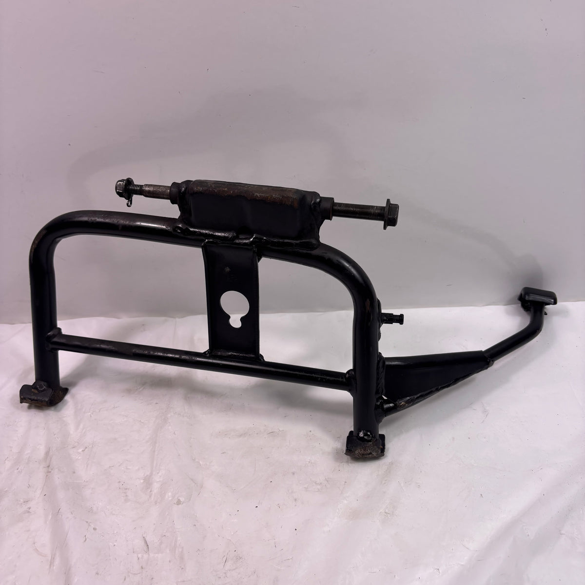 Lance Cali & Havana Classic 200i Scooter Center Main Stand, Pre Owned Black