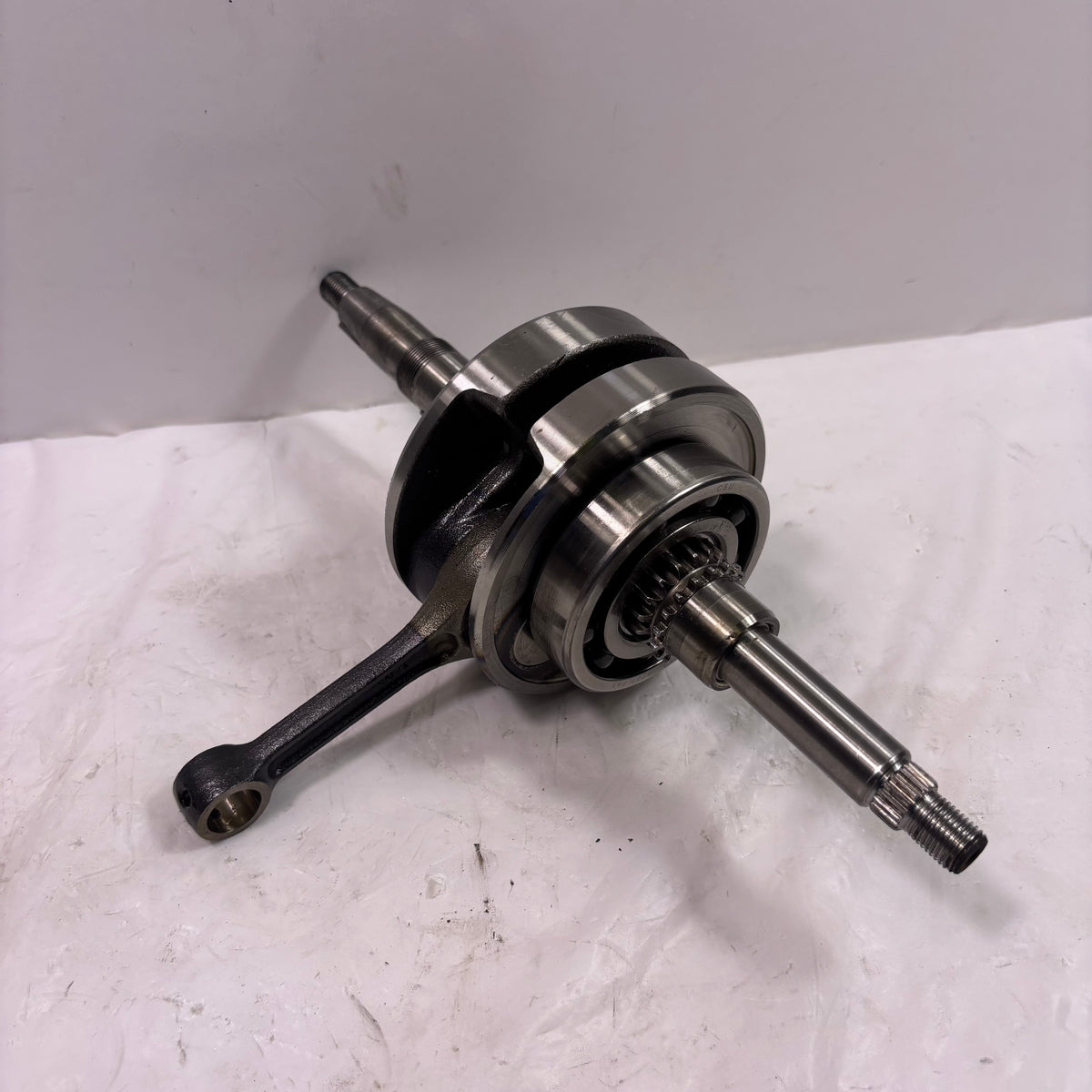 Crankshaft for Lance & SYM 200i Scooters (Cali, Havana, PCH, Cabo, Fiddle III)
