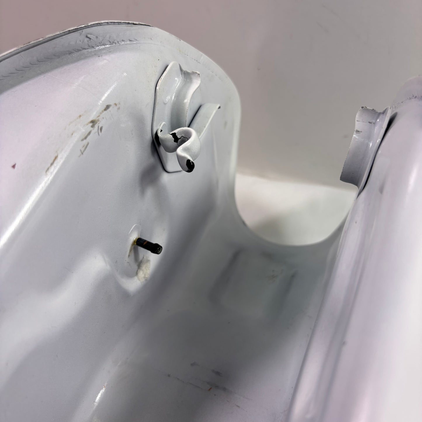 OEM SYM Wolf Classic 150 Motorcycle Gas Fuel Tank, White Original (NEW)