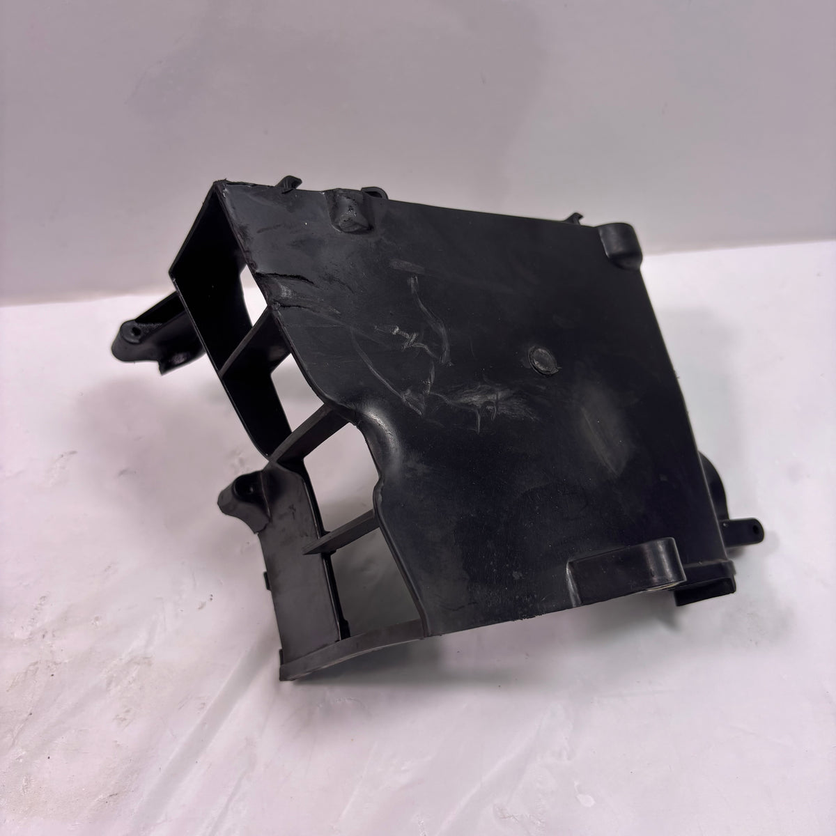 Engine Shroud Assembly for Lance Sym 200i Scooters Plastic Cover Cali, Cabo, etc