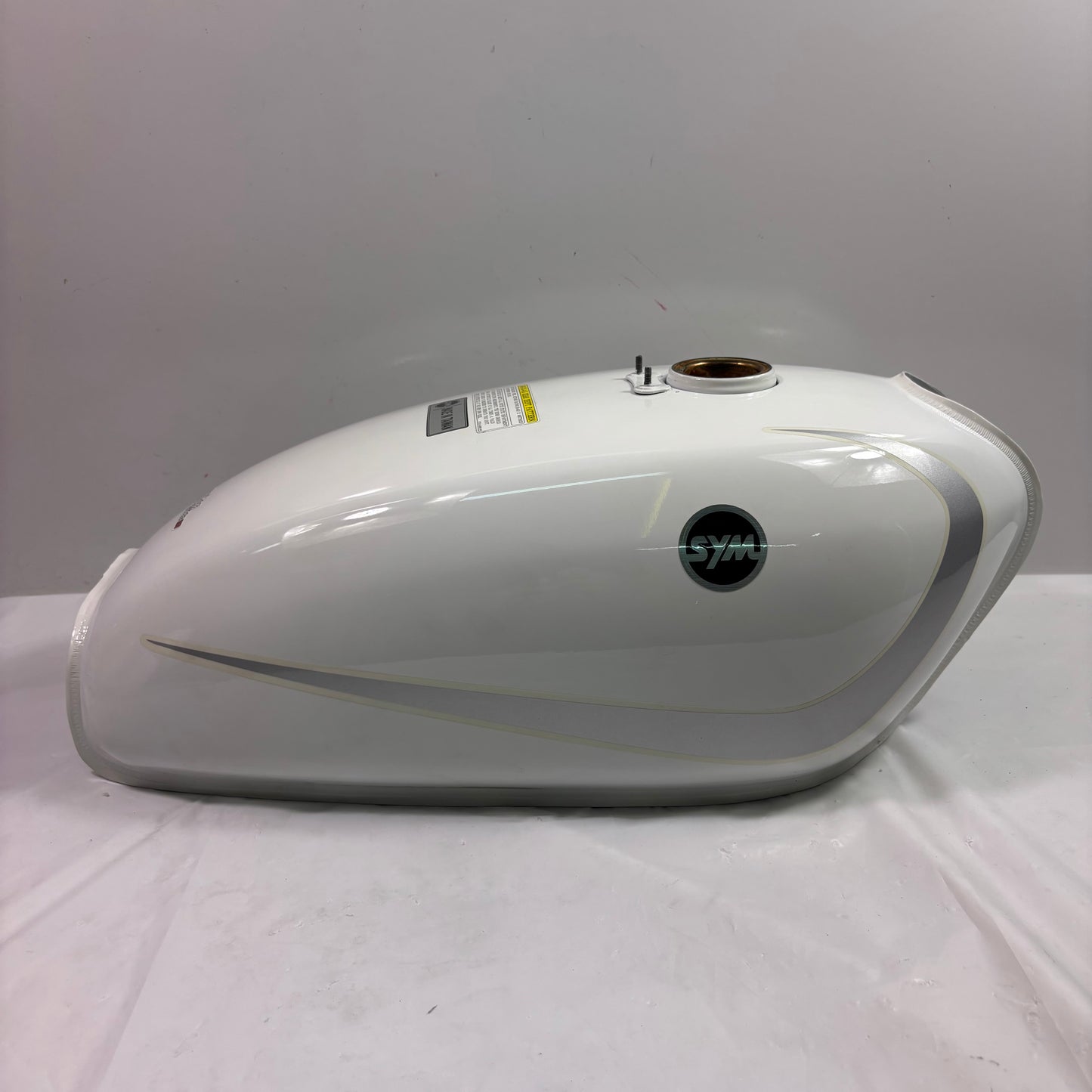 OEM SYM Wolf Classic 150 Motorcycle Gas Fuel Tank, White Original (NEW)