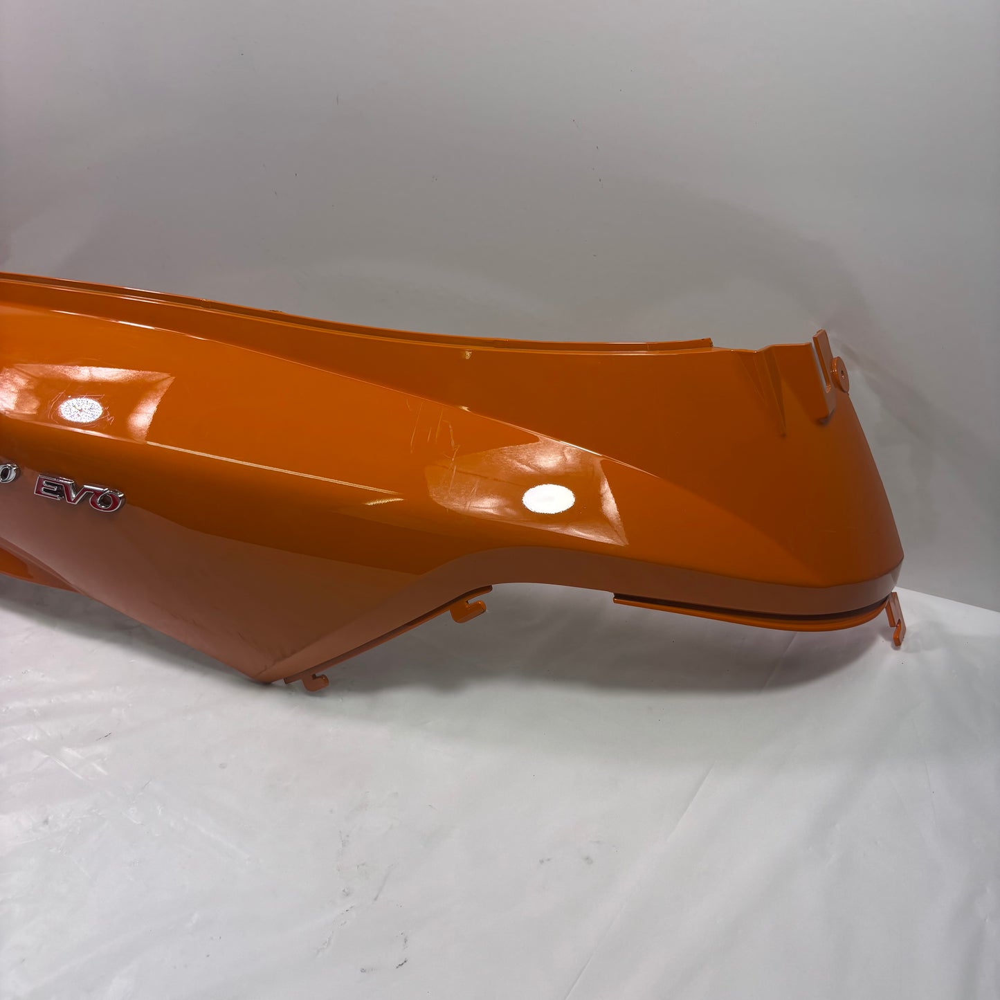 OEM SYM HD200 Evo Scooter Right Body Panel w/ Emblem, Orange. 8350G-HHR-000