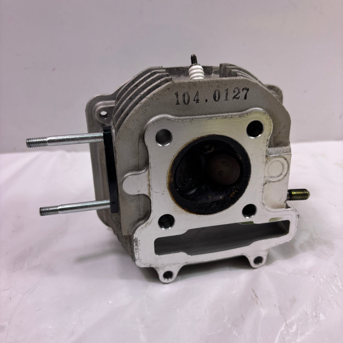 OEM Genuine Buddy 125 Scooter Cylinder Head Comp w/ Valves, gasket (Pre Owned)