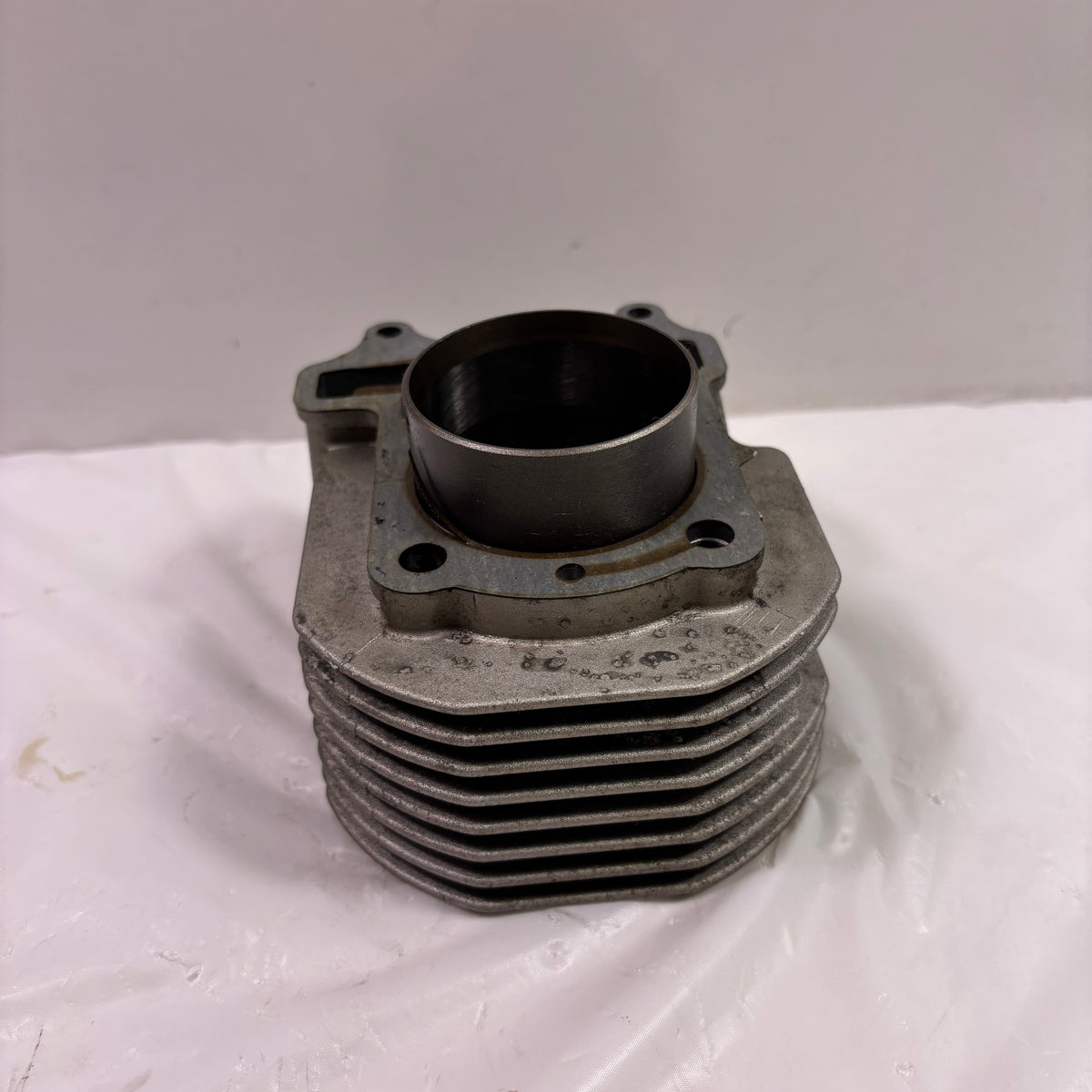 OEM Genuine Buddy 125 Scooter Cylinder Assembly, C1064011000 (Pre Owned) PGO