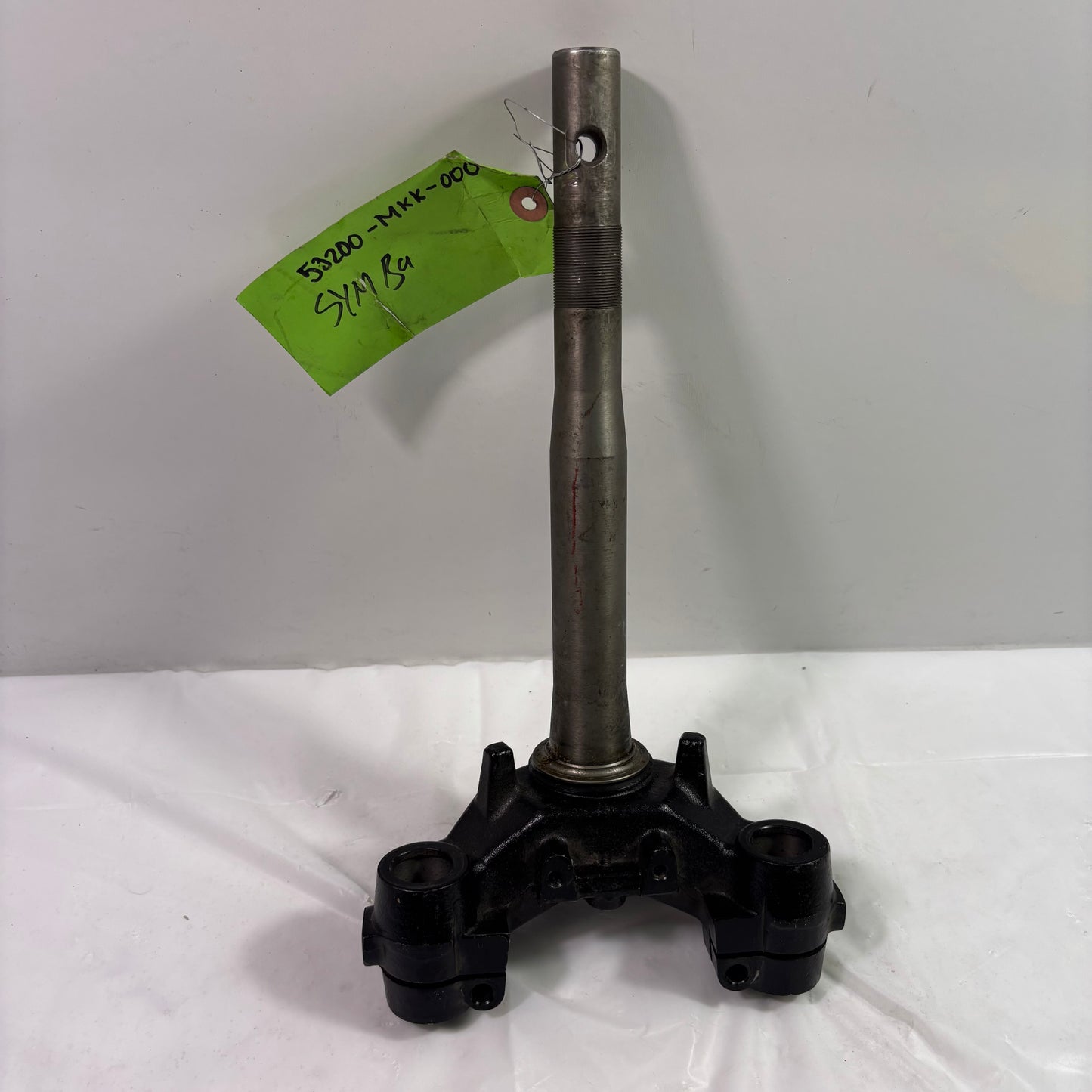 OEM SYM Symba 100 Steering Stem Triple Tree Comp, Pre Owned 53200-MKK-000