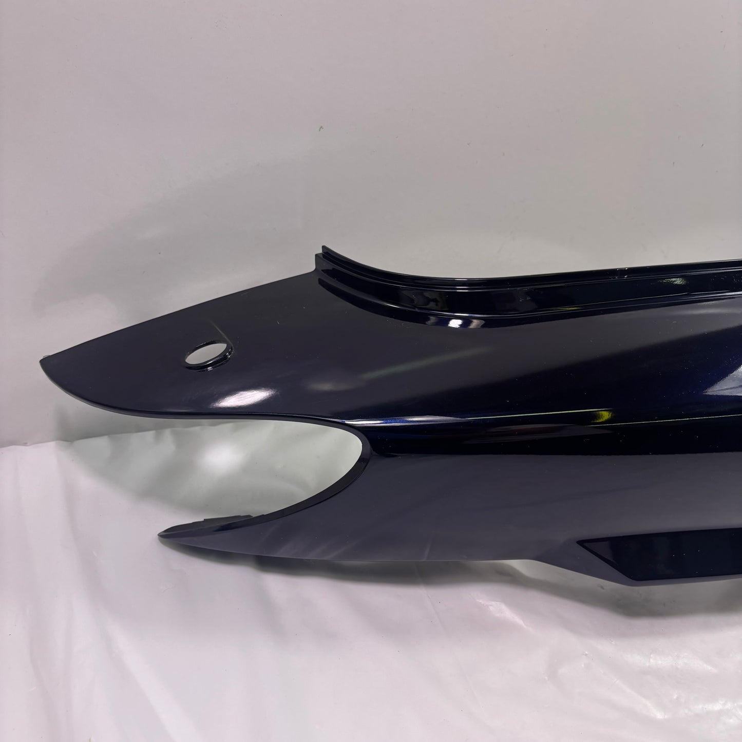 OEM SYM HD200 Evo Scooter Right Body Panel w/ Emblem, Deep Blue / Black