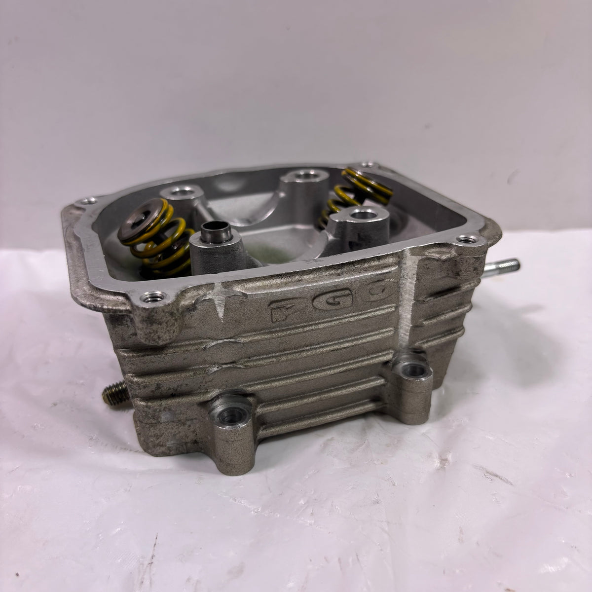 OEM Genuine Buddy 125 Scooter Cylinder Head Comp w/ Valves, gasket (Pre Owned)