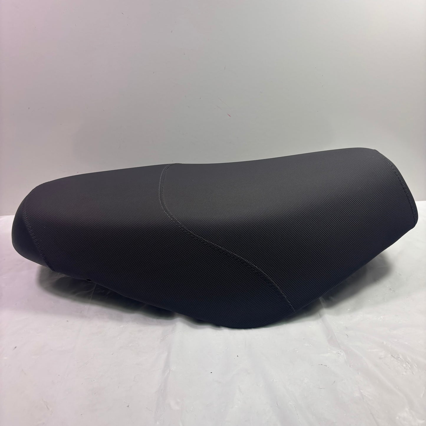 OEM Genuine Buddy Scooter Seat, Black NOS. 50/125/150/170i