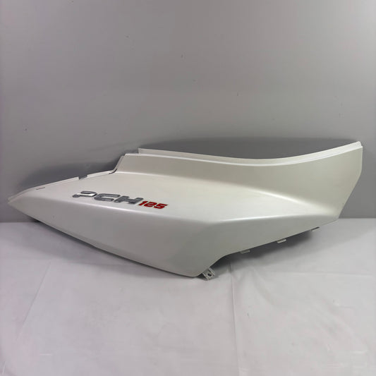 OEM Lance PCH 125 Scooter RH Body Cover Right Panel, White 83500-AAA-000