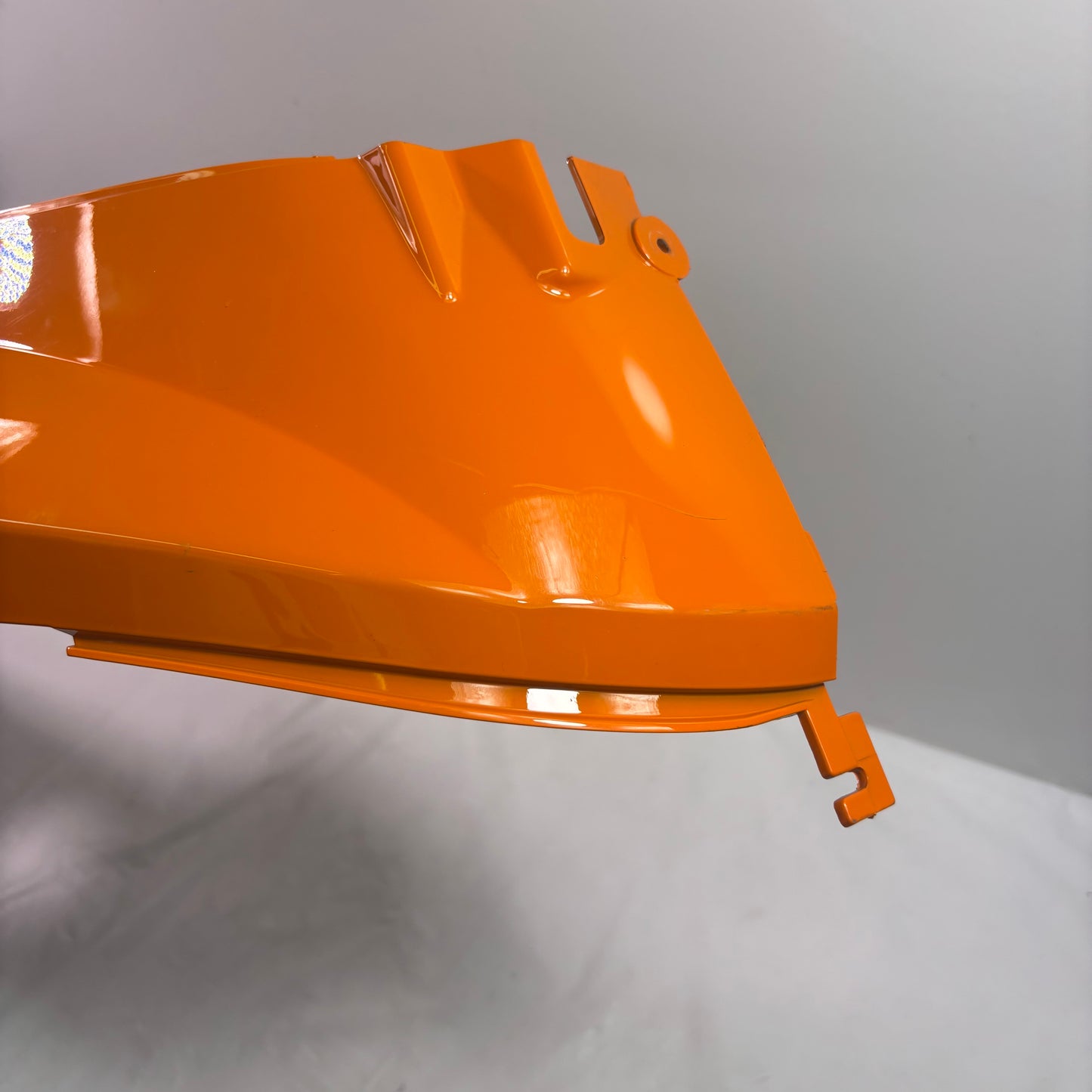 OEM SYM HD200 Evo Scooter Right Body Panel w/ Emblem, Orange. 8350G-HHR-000