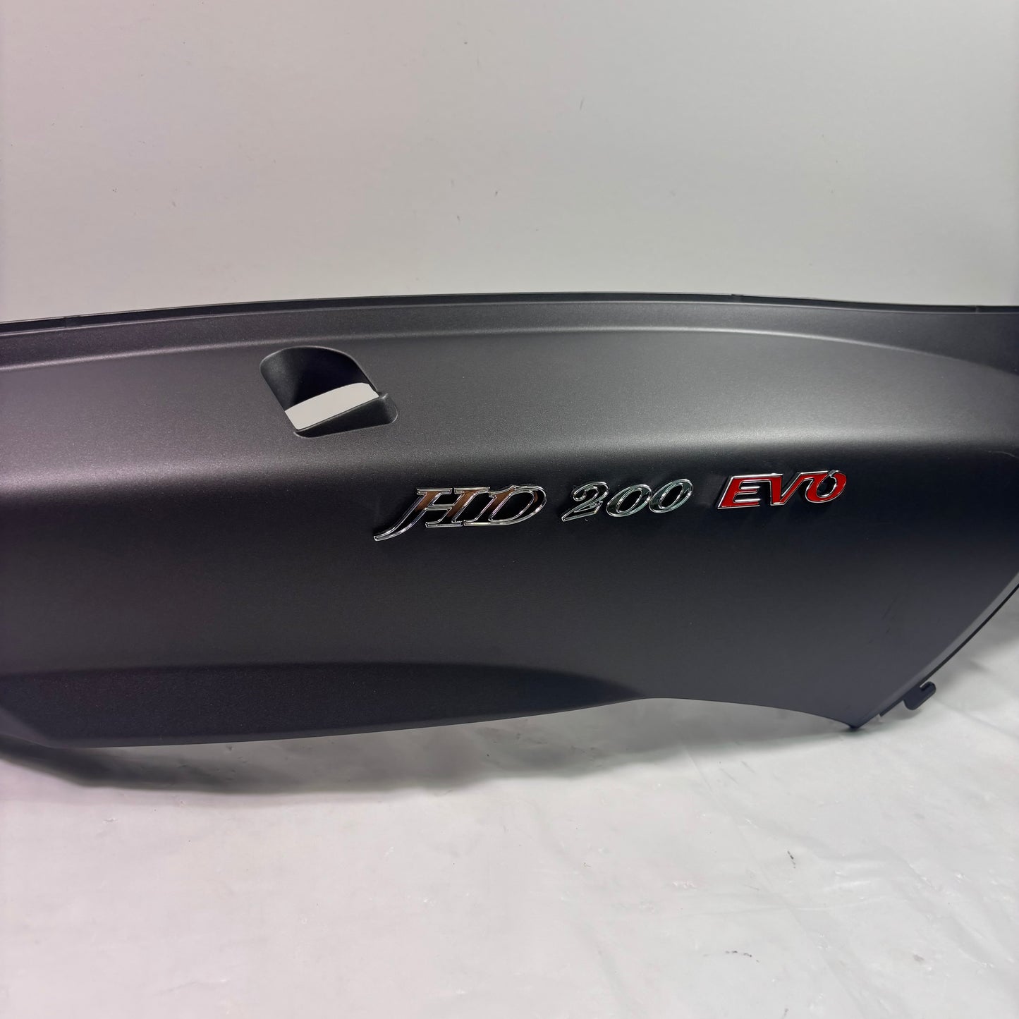 OEM SYM HD200 Evo Scooter Right Body Panel, Matte Black 8350G-HHR-000