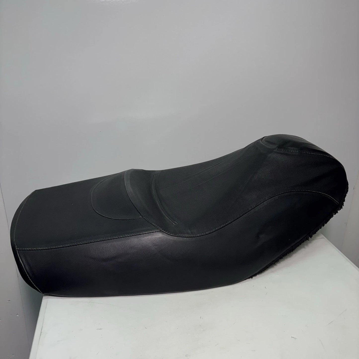 2009 VESPA PIAGGIO MP3 THREE WHEELER Scooter 400IE SEAT, OEM Black
