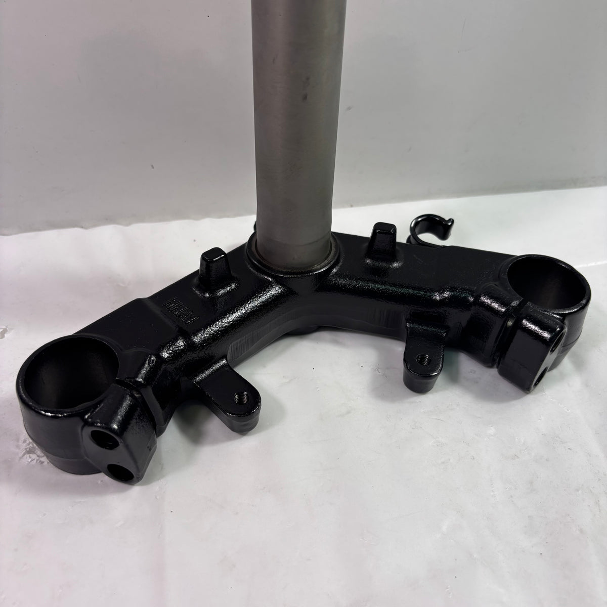 OEM SYM HD 200 Evo Scooter Triple Tree Steering Stem, 53200-HHA-010 Original