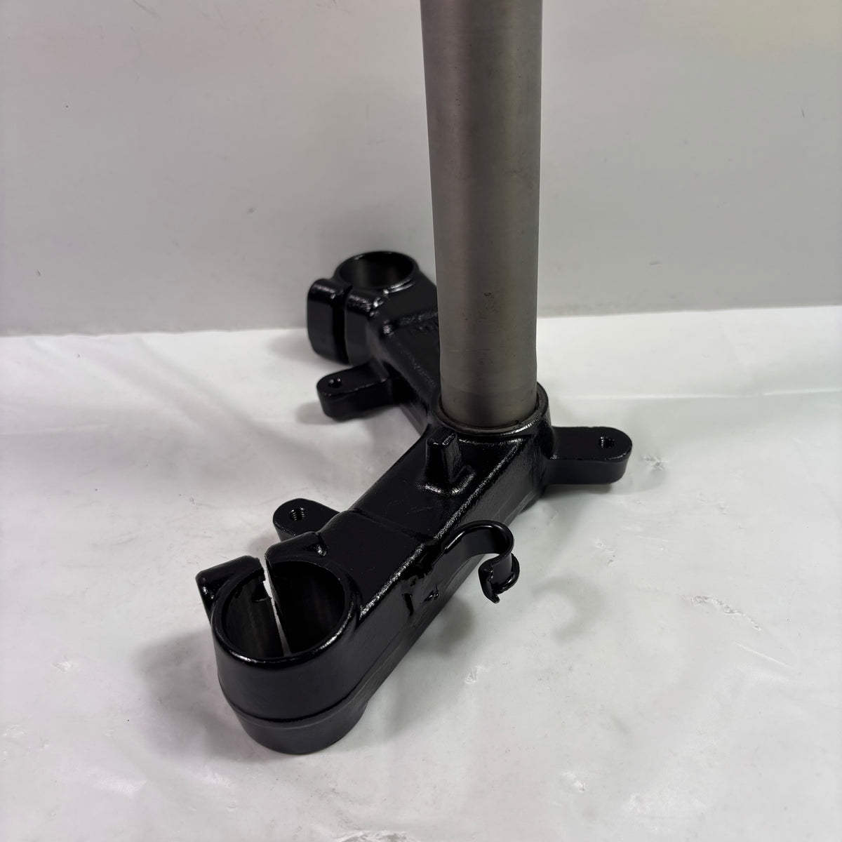 OEM SYM HD 200 Evo Scooter Triple Tree Steering Stem, 53200-HHA-010 Original