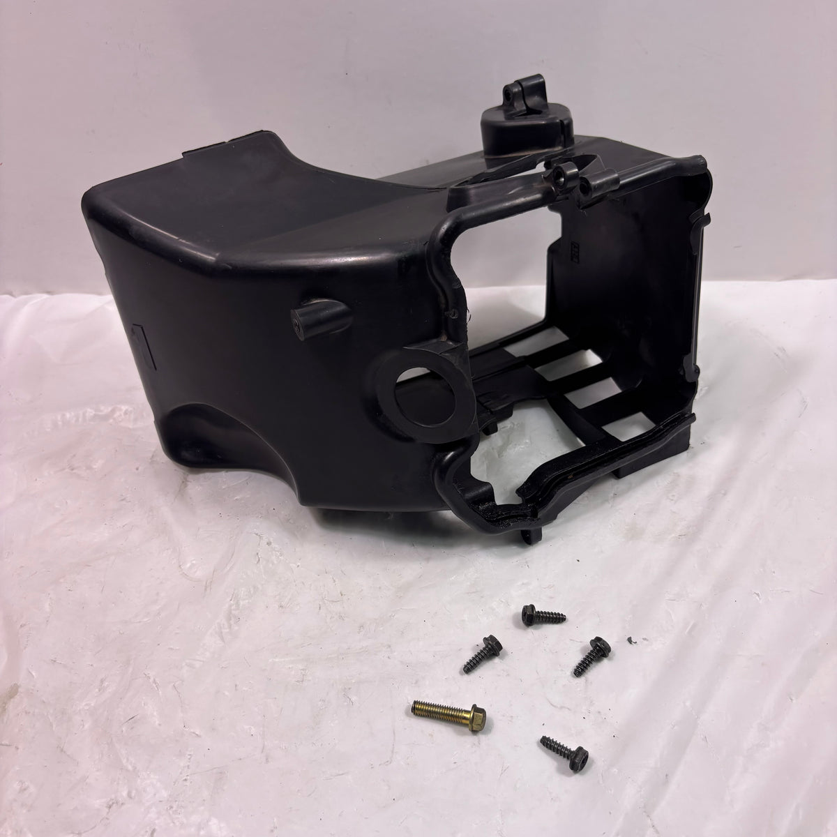 Engine Shroud Assembly for Lance Sym 200i Scooters Plastic Cover Cali, Cabo, etc