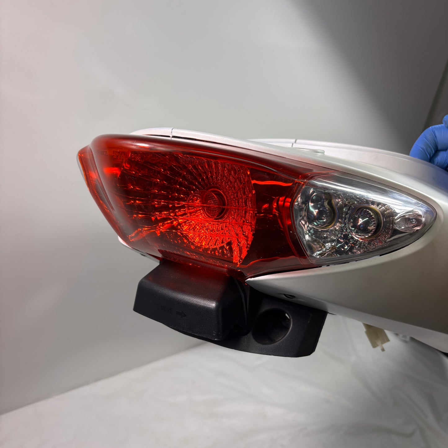 OEM SYM HD200 Evo Scooter Left & Right Body Panel Shell, Tail Light. White