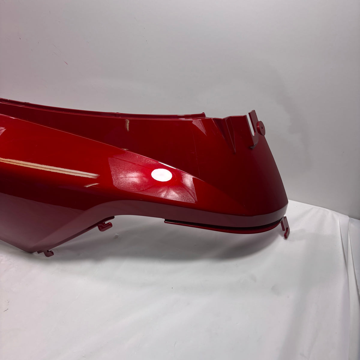 OEM SYM HD200 Evo Scooter Right Body Panel w/ Emblem, Red Original 8350G-HHR-000