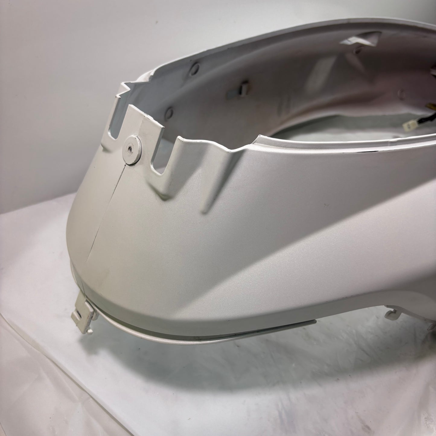 OEM SYM HD200 Evo Scooter Left & Right Body Panel Shell, Tail Light. White