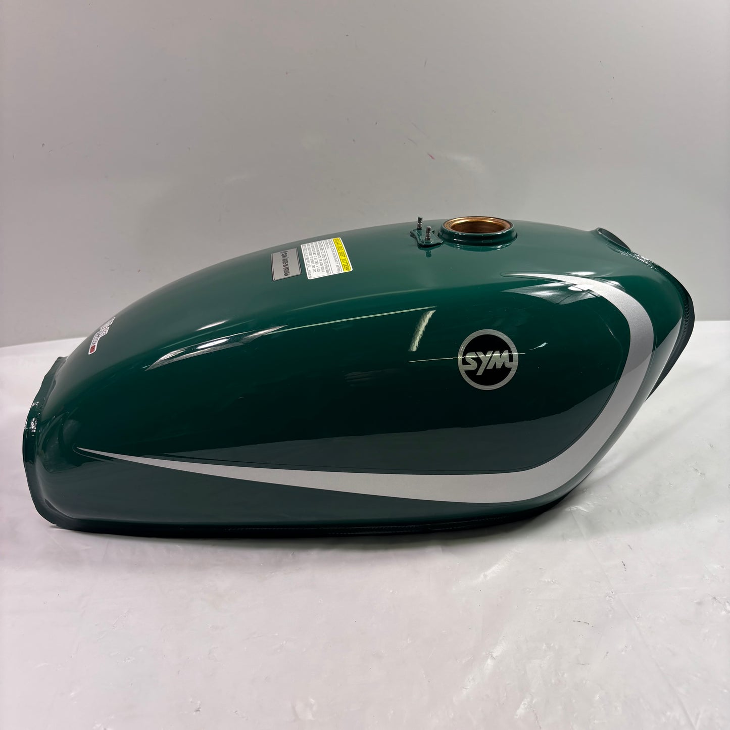 OEM SYM Wolf Classic 150 Gas Fuel Tank Assembly, Green Original. (NEW)