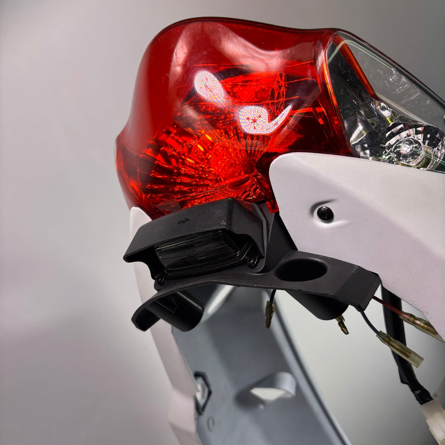 OEM SYM HD200 Evo Scooter Left & Right Body Panel Shell, Tail Light. White