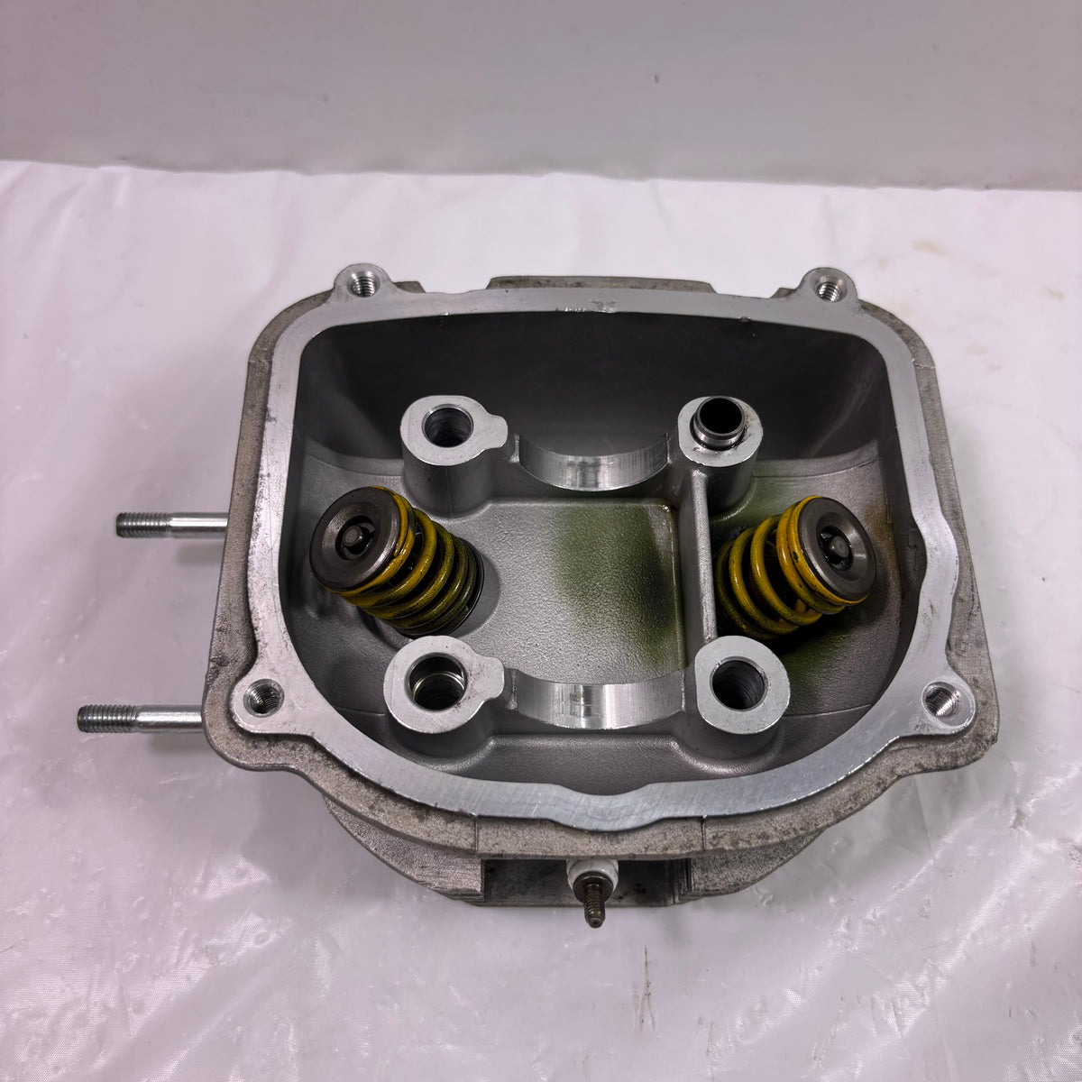 OEM Genuine Buddy 125 Scooter Cylinder Head Comp w/ Valves, gasket (Pre Owned)