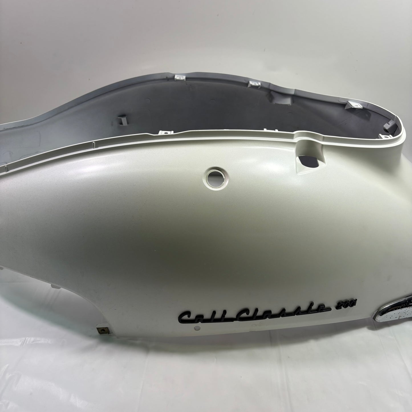 OEM Lance Cali / Havana Classic Left Right Body Panel Shell, Rear White