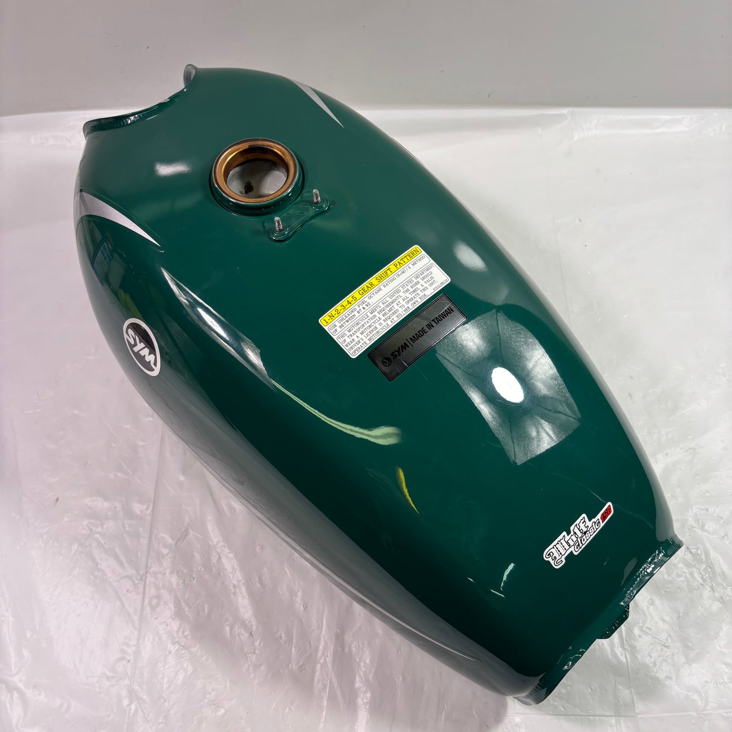 OEM SYM Wolf Classic 150 Gas Fuel Tank Assembly, Green Original. (NEW)