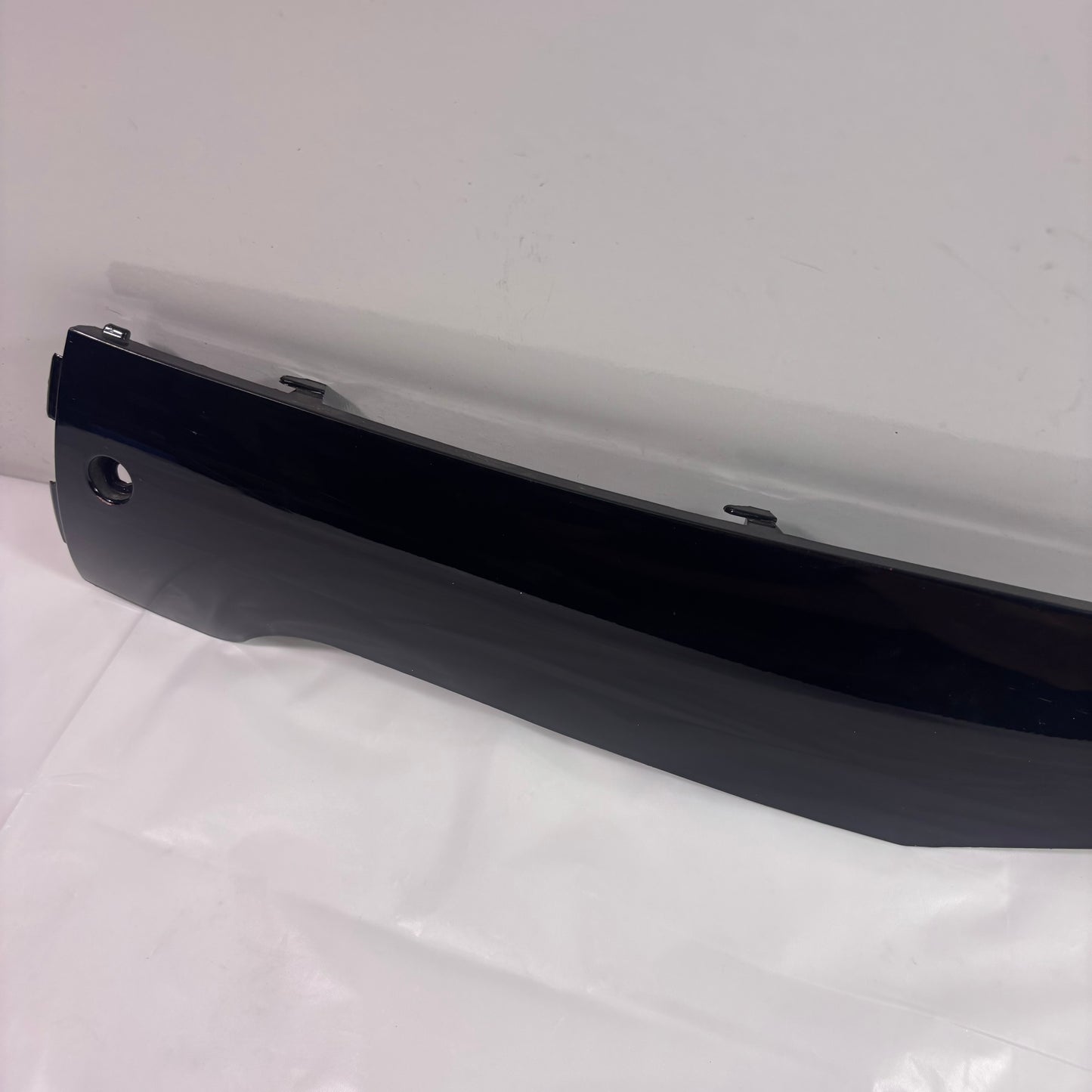 OEM Lance Cali & Havana Classic 50/125/200i Left Lower Side Cover, Used Black