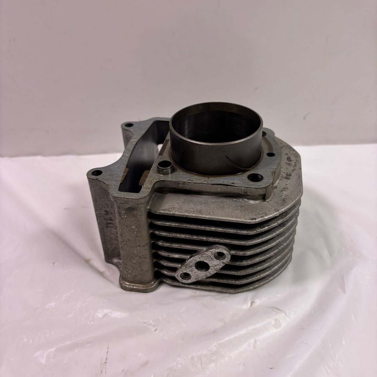OEM Genuine Buddy 125 Scooter Cylinder Assembly, C1064011000 (Pre Owned) PGO