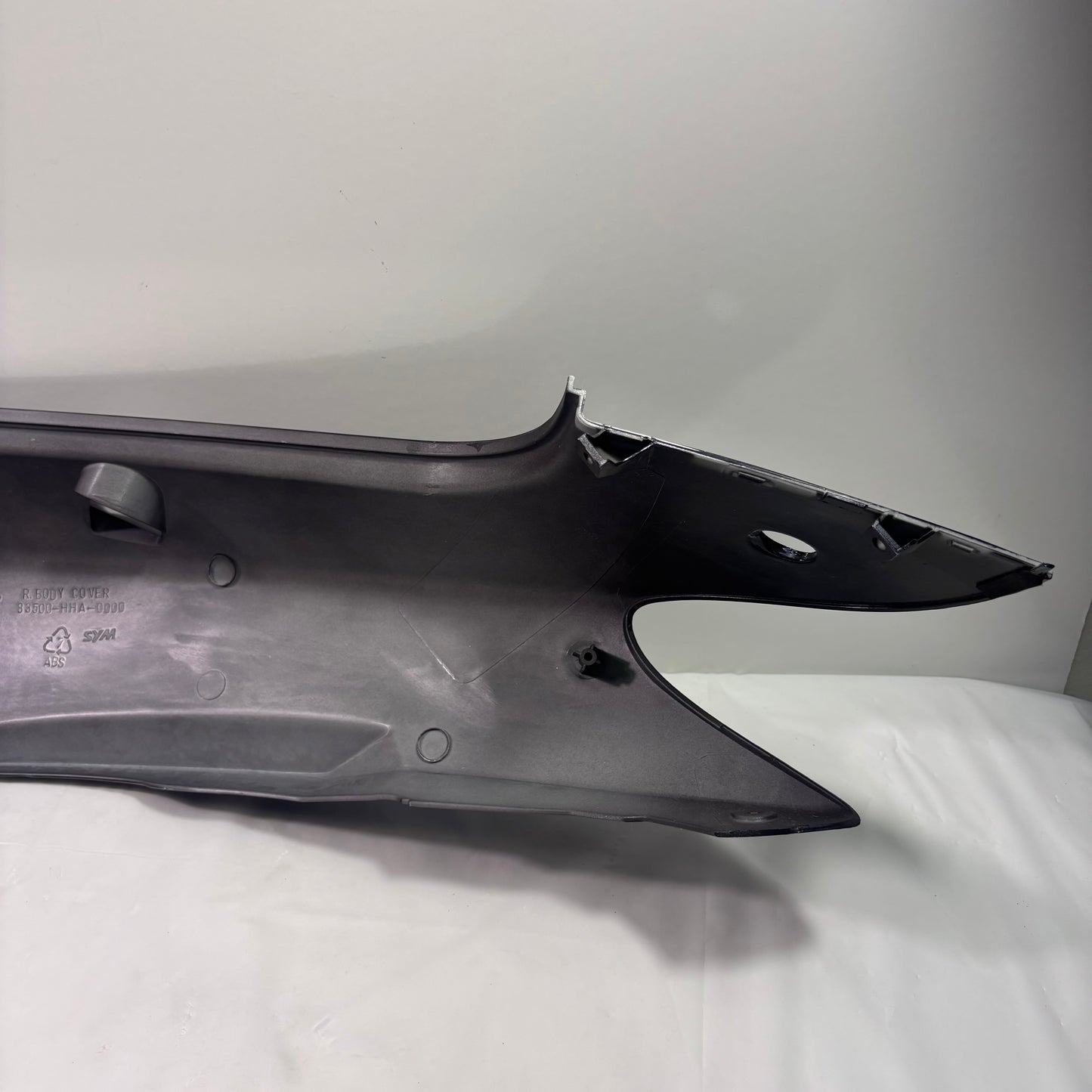 OEM SYM HD200 Evo Scooter Right Body Panel w/ Emblem, Deep Blue / Black