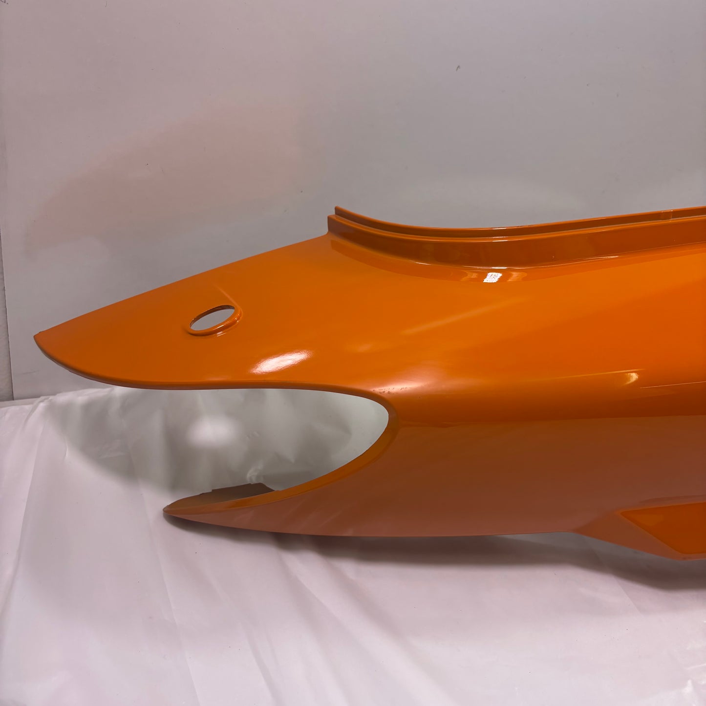 OEM SYM HD200 Evo Scooter Right Body Panel w/ Emblem, Orange. 8350G-HHR-000